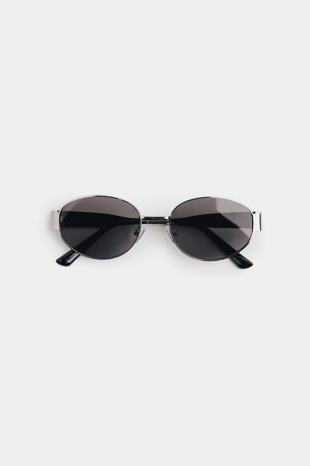 Midnight Edge Oval Sunglasses